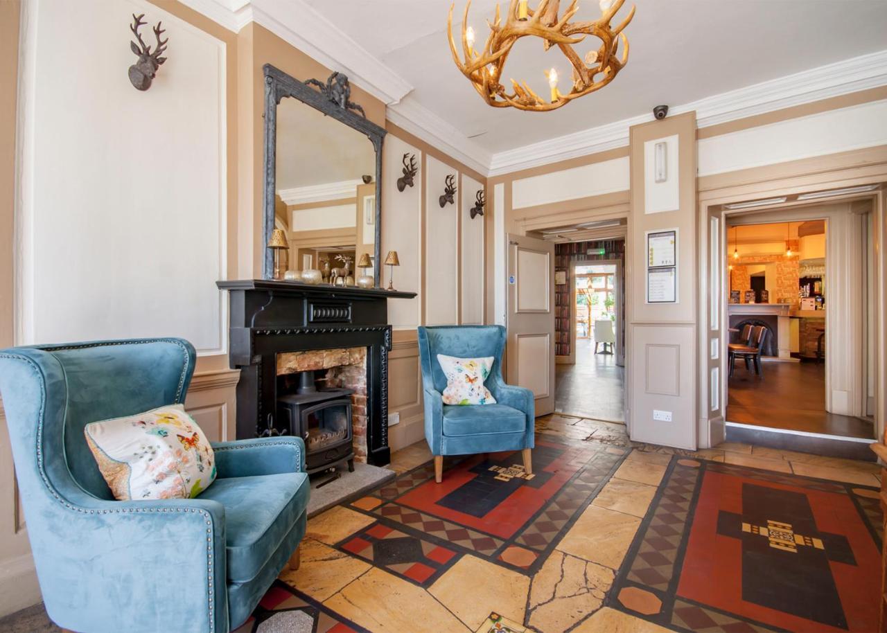 The Highworth Hotel スウィンドン エクステリア 写真